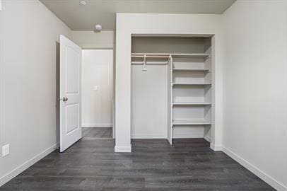 Building Photo - Modern Duplex 3 Bedrooms **MOVE IN SPECIAL**