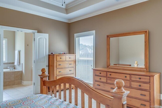 Building Photo - 9208 Springwood Ct