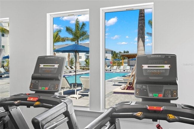 Building Photo - 1101 S Tamiami Trl