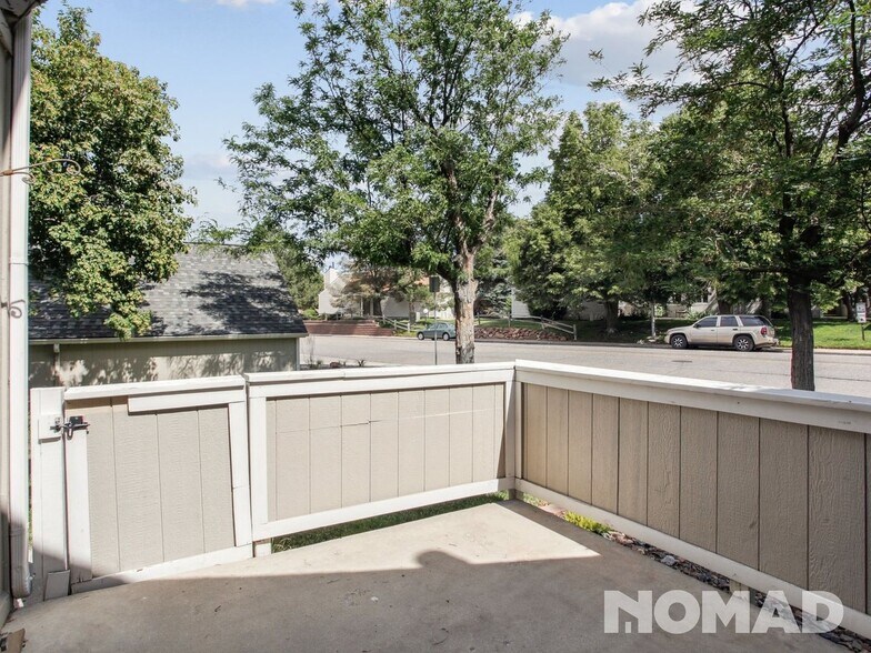 Building Photo - 2629 S Xanadu Way