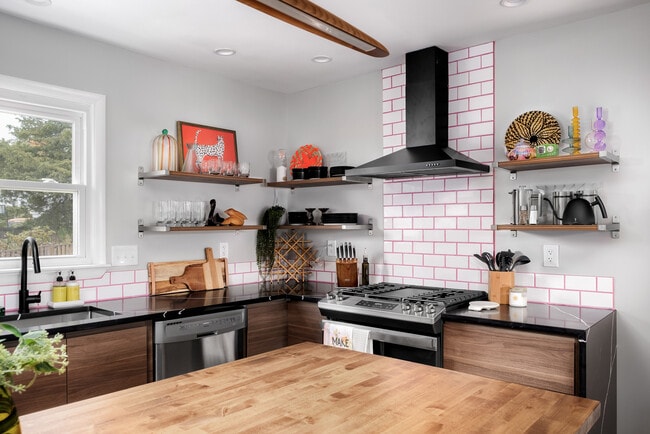 Building Photo - 4939 17th Rd N