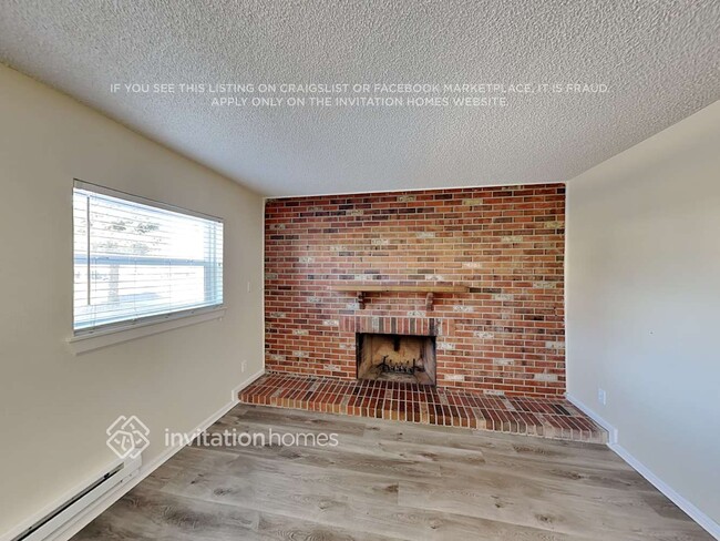 Building Photo - 17766 E Arizona Ave