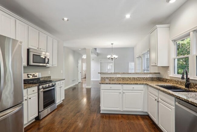 Building Photo - 1110 Compass Pointe Crossing