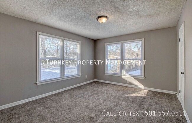 Building Photo - 1412 Washington St