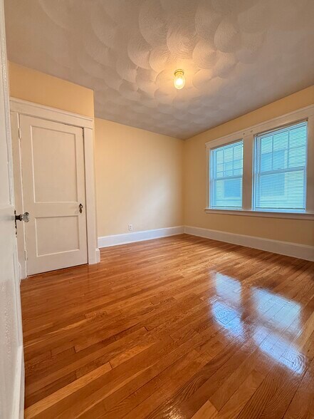 Building Photo - 93 Eldridge St