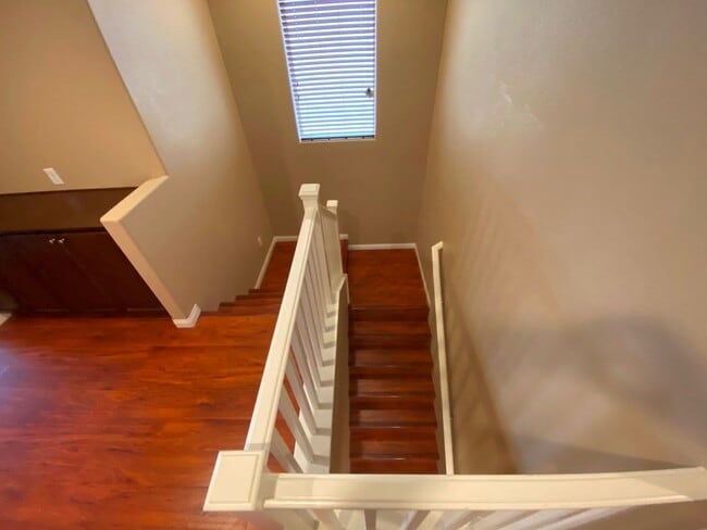 Building Photo - Southwest Beauty!