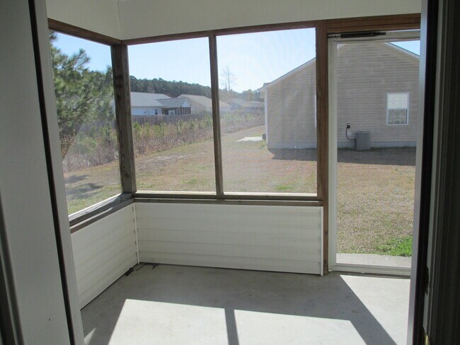 Building Photo - 103 Eagle Trail