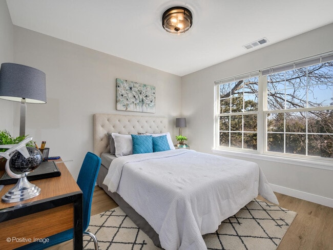 Building Photo - 1159 Harbor Ct