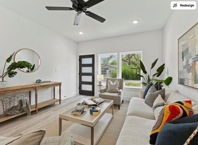 Building Photo - 1450 Dewalt St