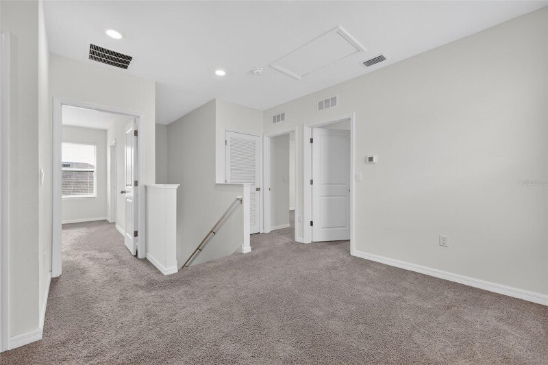 Building Photo - 3842 Sunny Spring Street