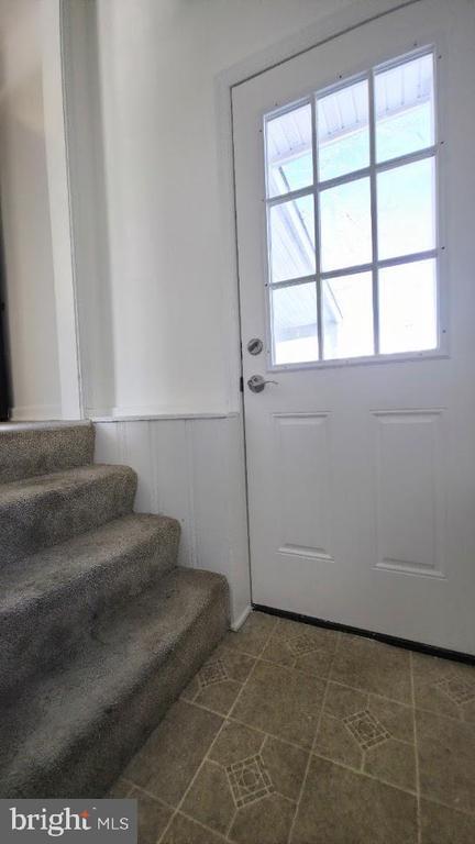 Building Photo - 12217 Valleywood Dr