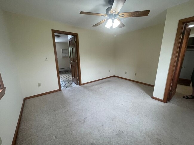 Building Photo - 33 Apremont St