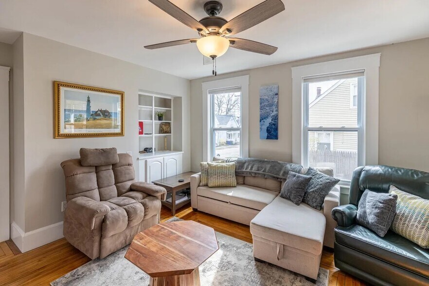 Building Photo - 340 Harrison St