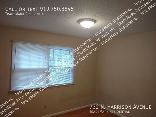 Building Photo - 732 N Harrison Ave