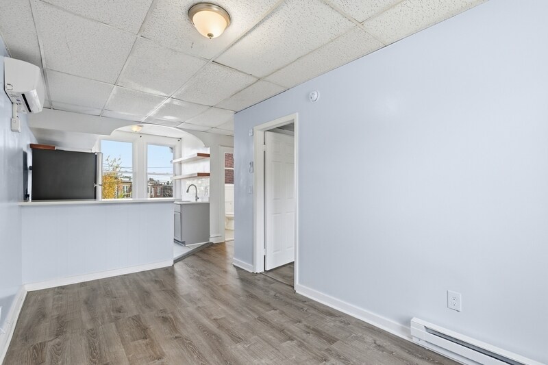 Building Photo - 3221 The Alameda