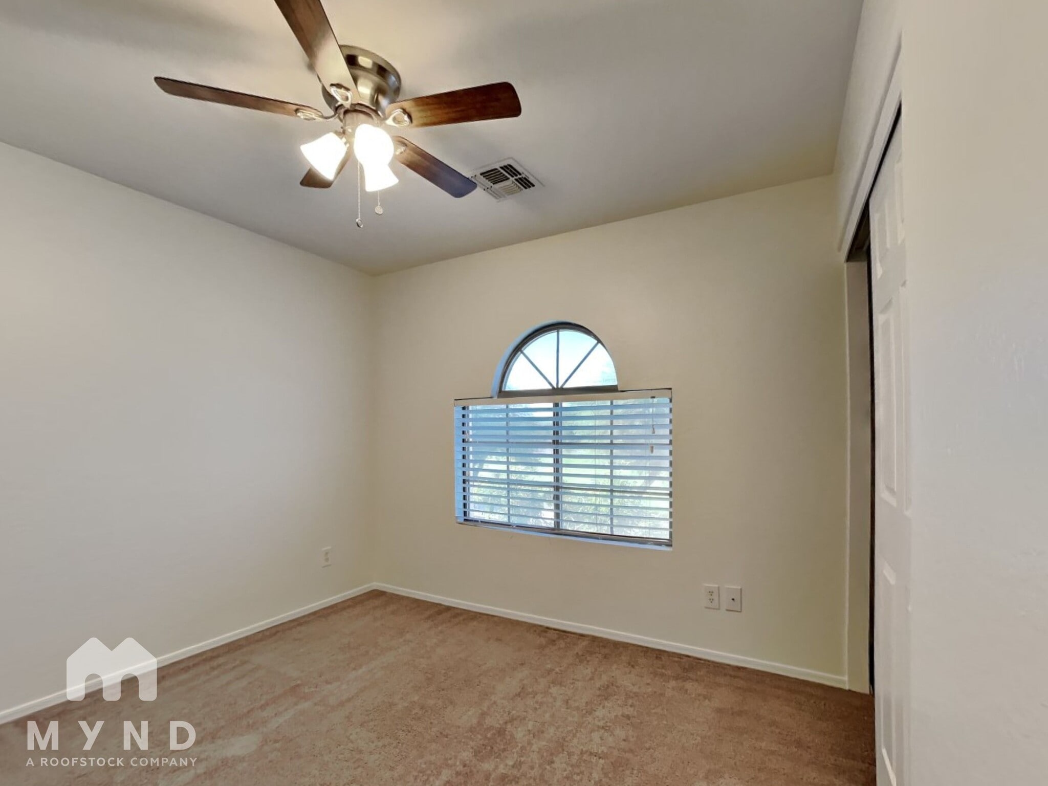 Building Photo - 1837 S 217th Ave