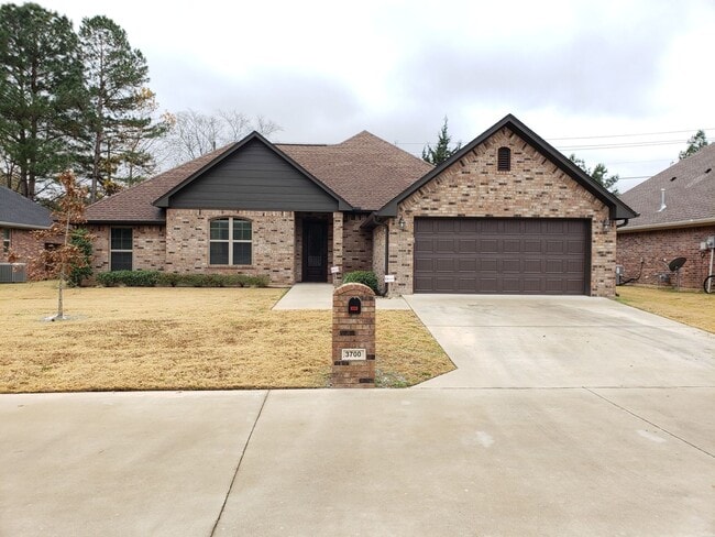 Primary Photo - 3700 Old Omen Rd