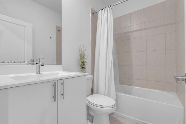 Building Photo - 4450 NW 83rd Pkwy