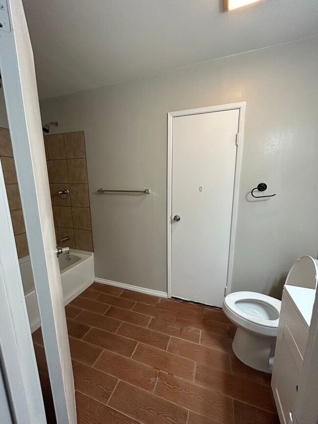 Building Photo - Newly remodeled house in Brawley