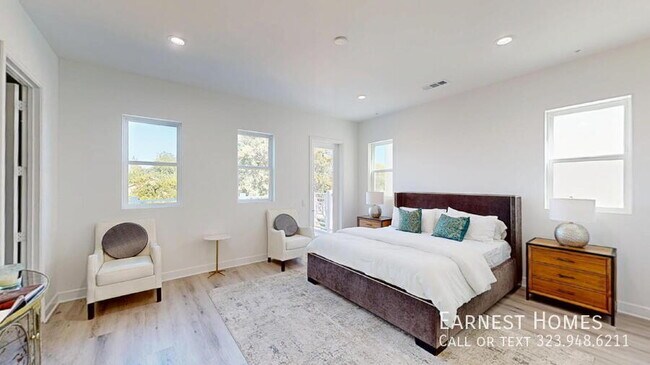 Building Photo - 8486 Camelia Ct