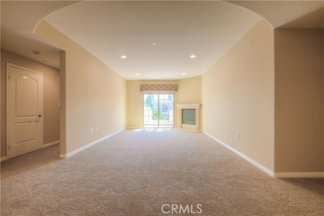 Building Photo - 4551 Coldwater Canyon Ave