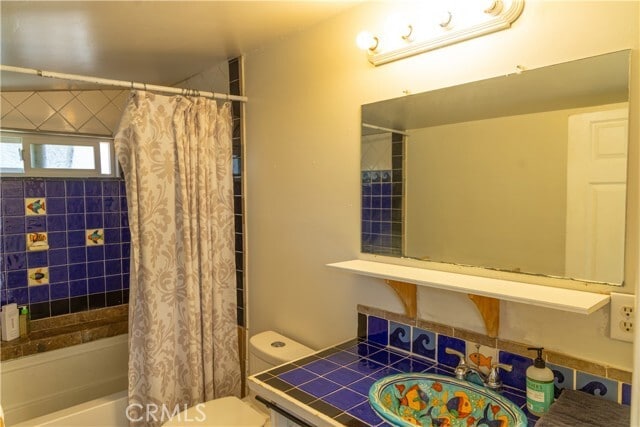 Building Photo - 34458 Camino El Molino