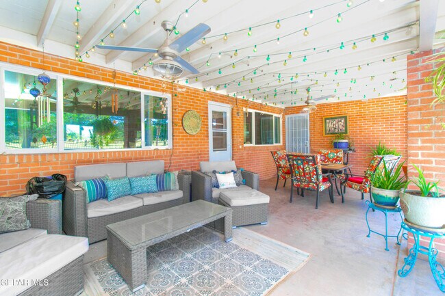 Building Photo - 3417 Aberdeen St