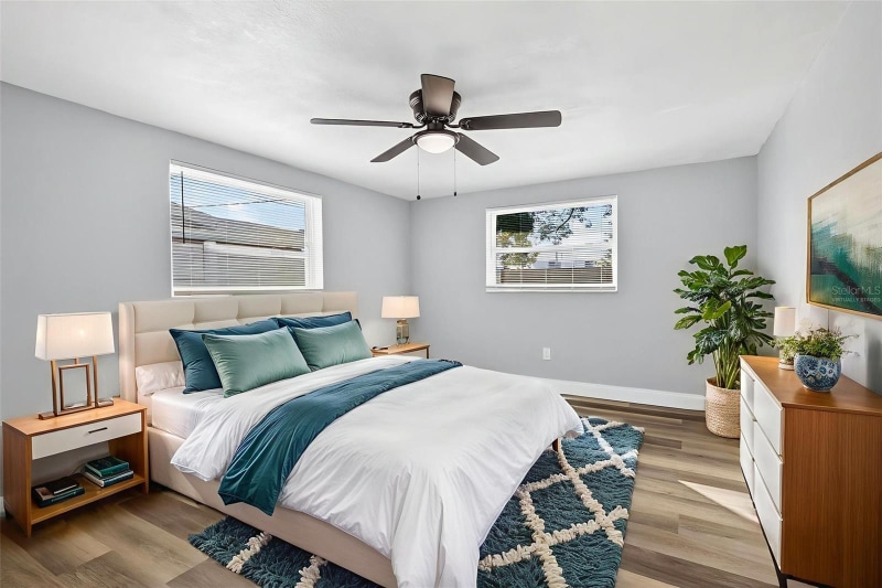 Building Photo - 10933 Premier Ave