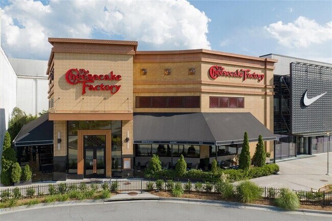 Building Photo - 1333 Victor Rd NE