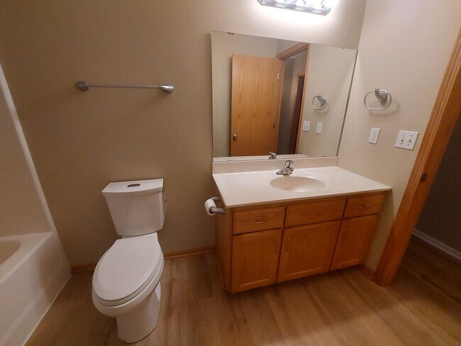 Building Photo - 5176 54th Ave NW