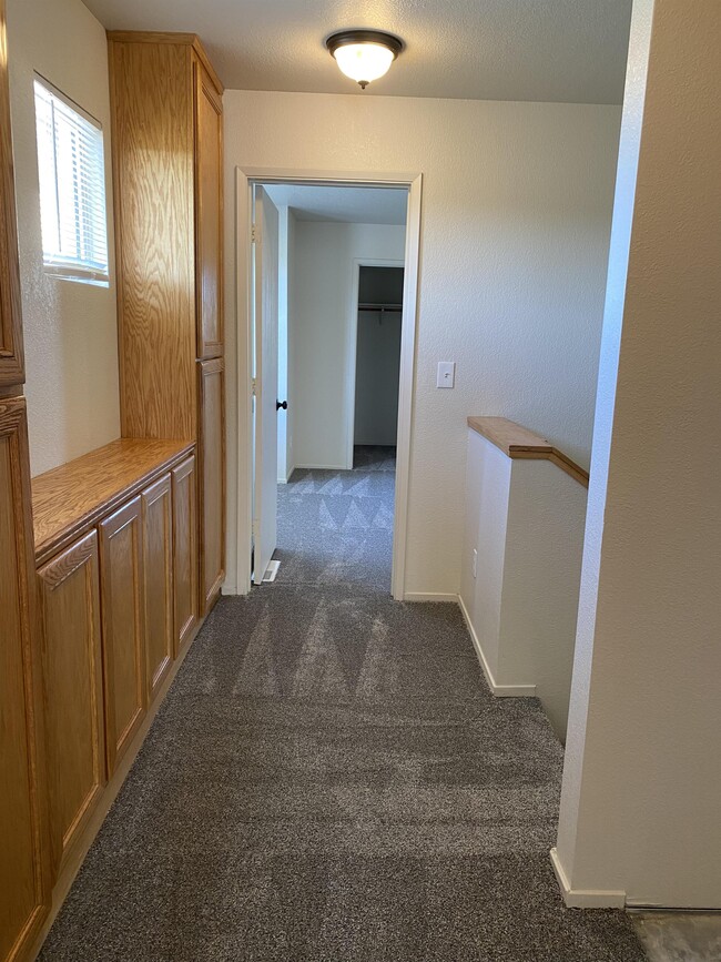 Building Photo - 2917 Snyder Ave