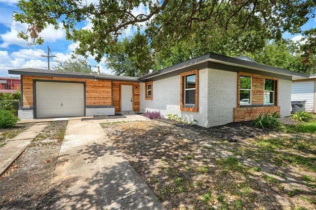 Building Photo - 2325 San Medina Ave