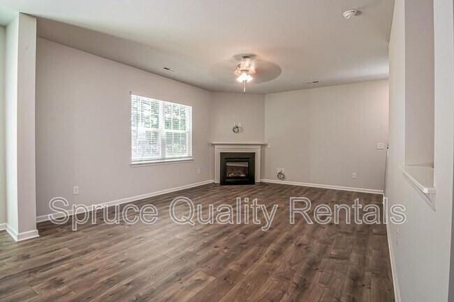 Building Photo - 1115 Hardwick Dr