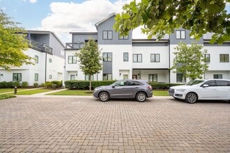 Building Photo - Location, Location , Location with this Be...