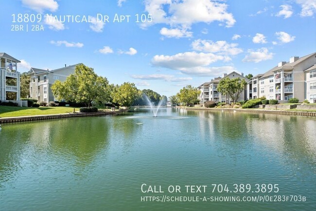 Building Photo - Lake Front Community