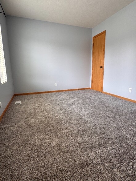 Building Photo - 16212 Timberline Dr