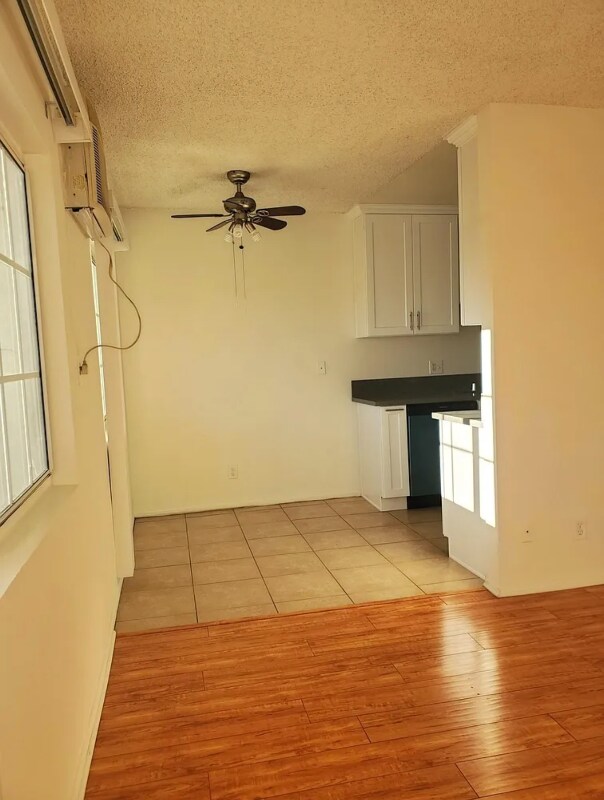 Building Photo - 1128 Raymond Ave