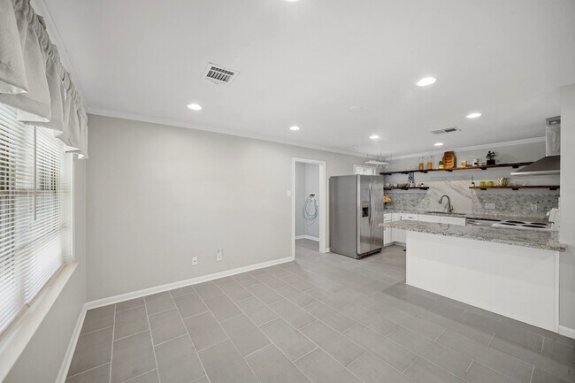 Building Photo - 9514 Vilven Ln