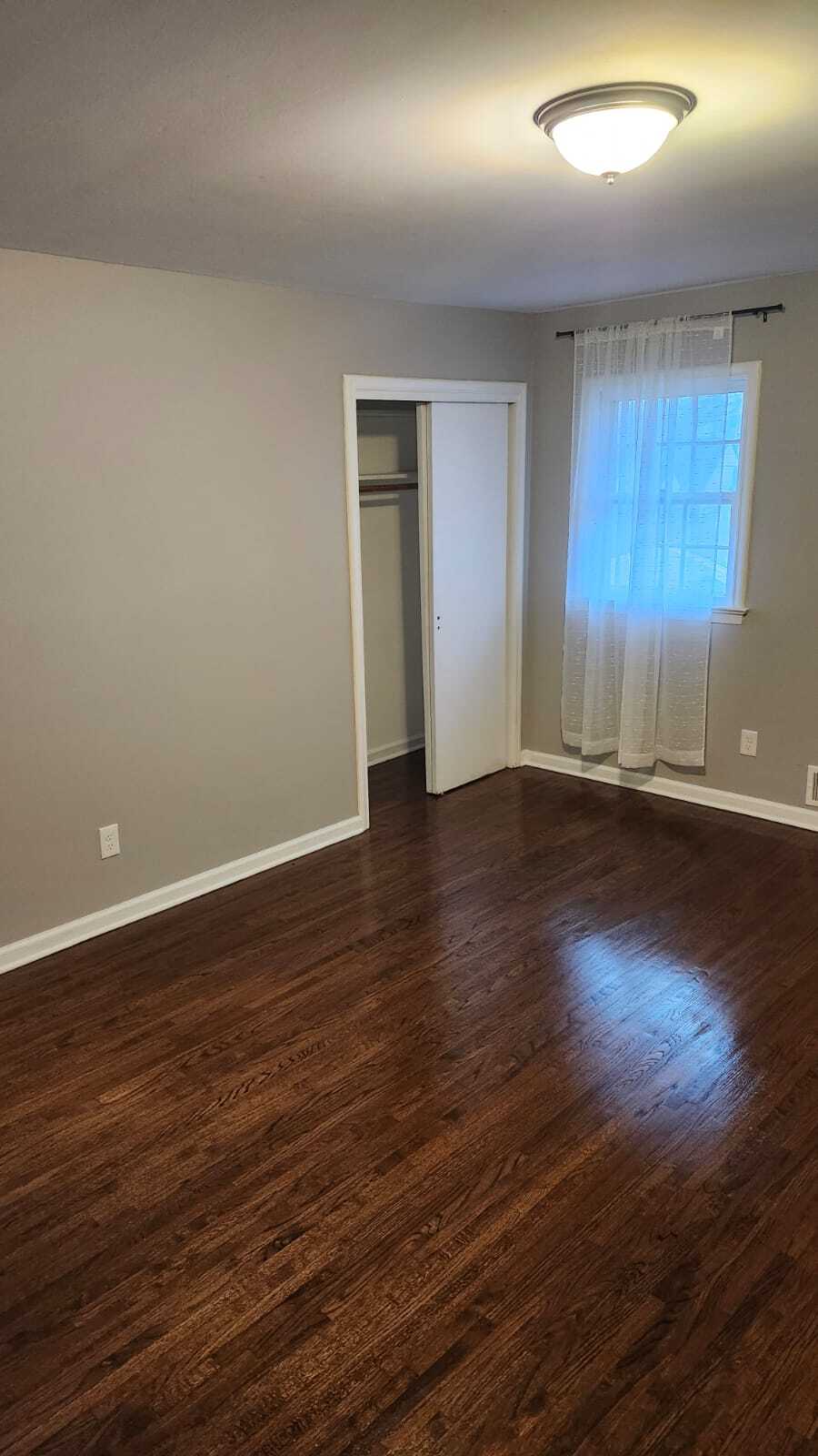 Building Photo - 17 Union Ave