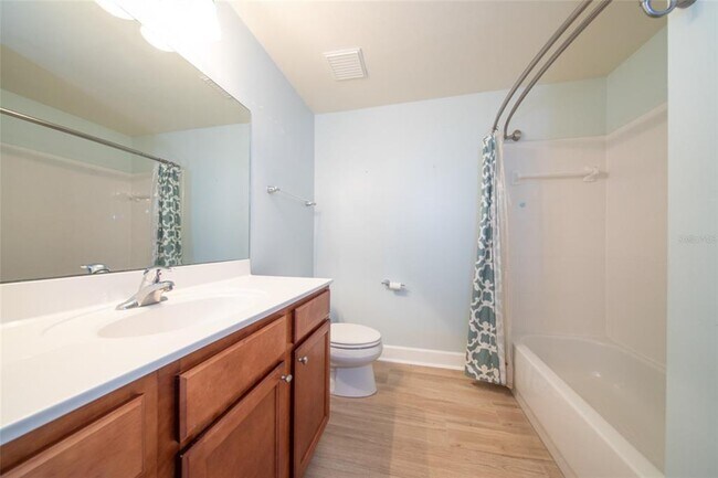 Building Photo - 300 Bella Harbor Ct