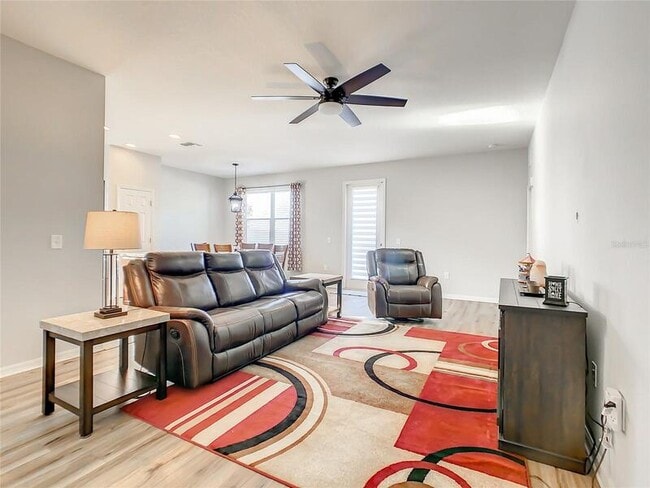 Building Photo - 210 Blackstone Creek Rd