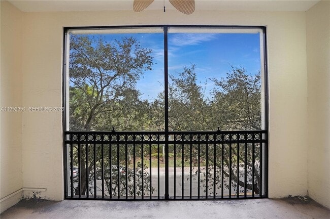 Building Photo - 2900 NW 125th Ave