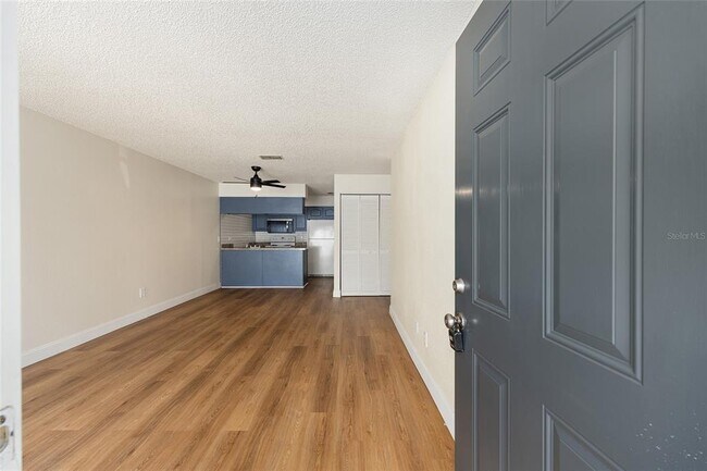 Building Photo - 3025 SE 55th Ave