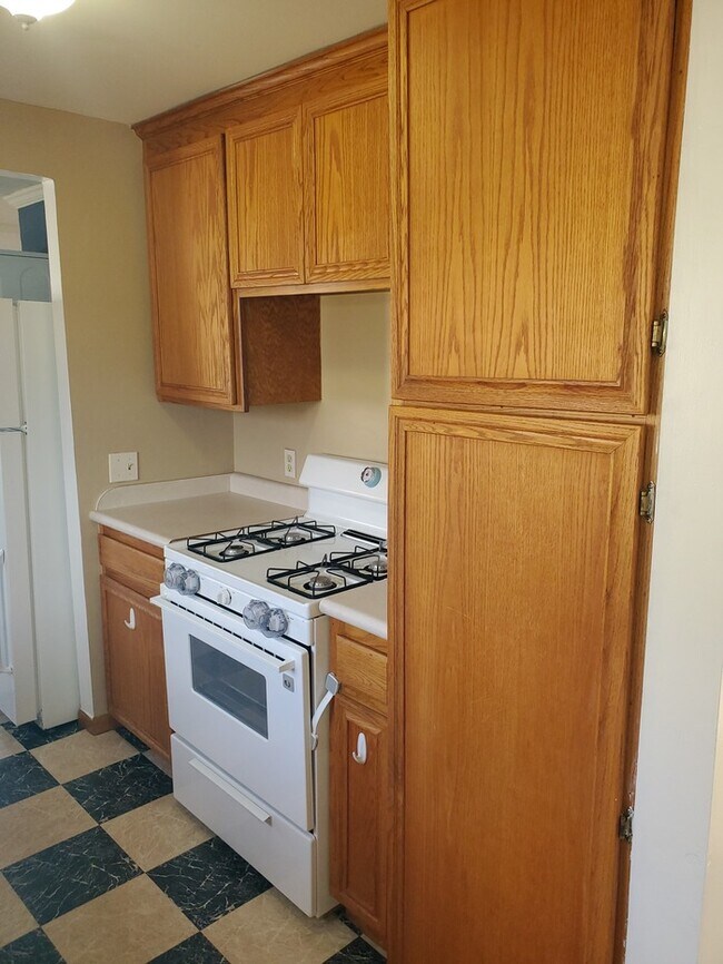 Building Photo - 9901 Pillsbury Ave S Bloomington,