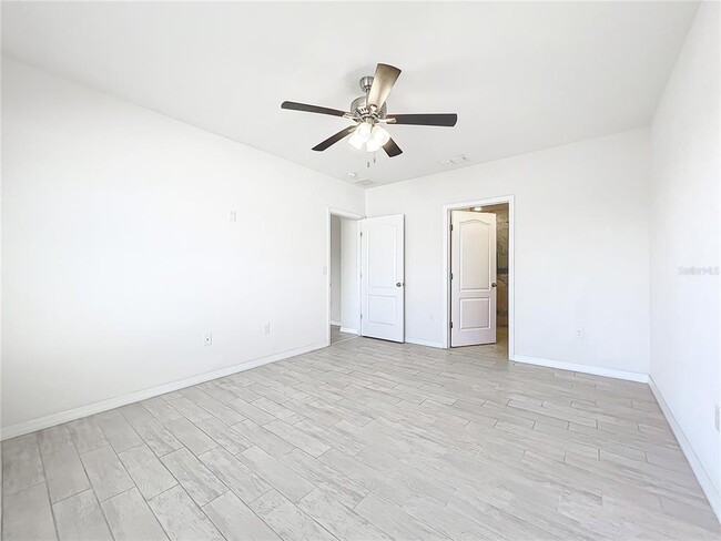 Building Photo - 106 St Thomas Dr