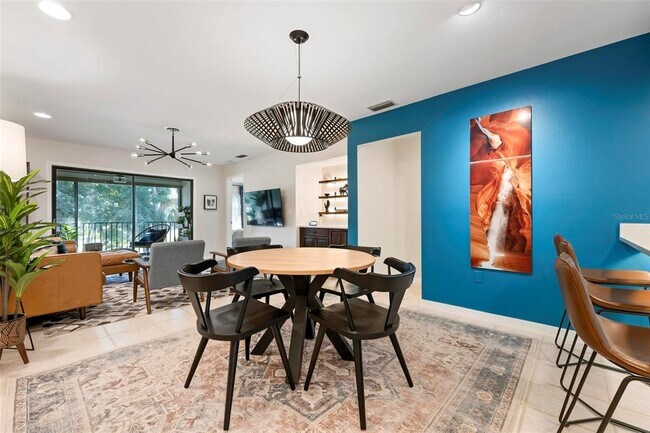 Building Photo - 5797 Avista Dr