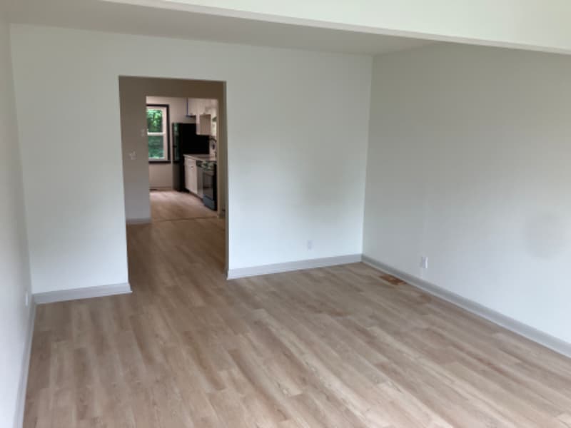 Building Photo - 520 Trenton Ct