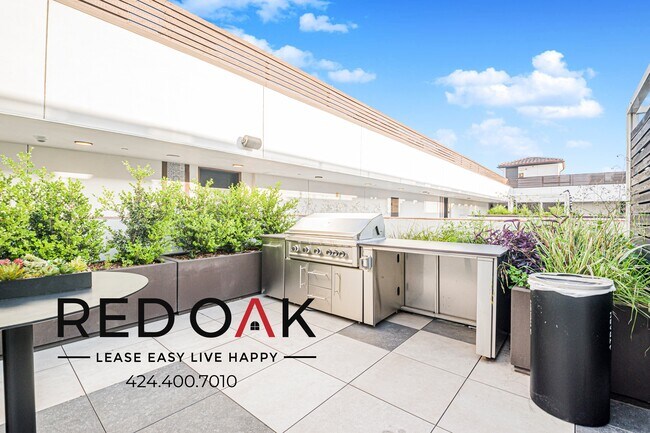 Building Photo - 1333 Orange Grove Ave