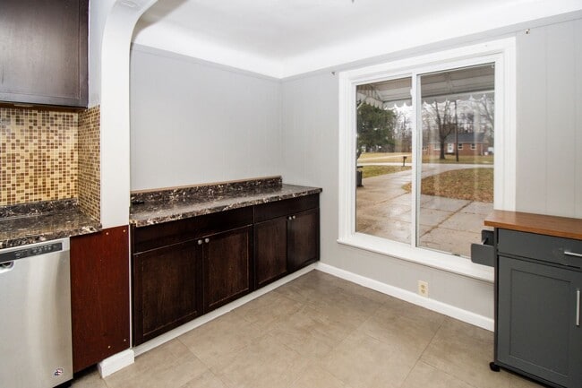 Building Photo - 11702 Ridge Rd