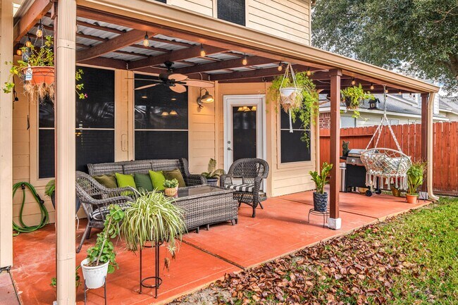 Building Photo - 24647 Hampton Lakes Dr